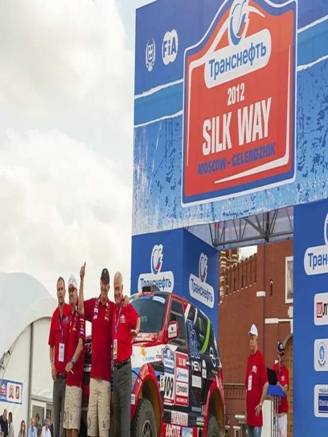 Silk Way Rally start